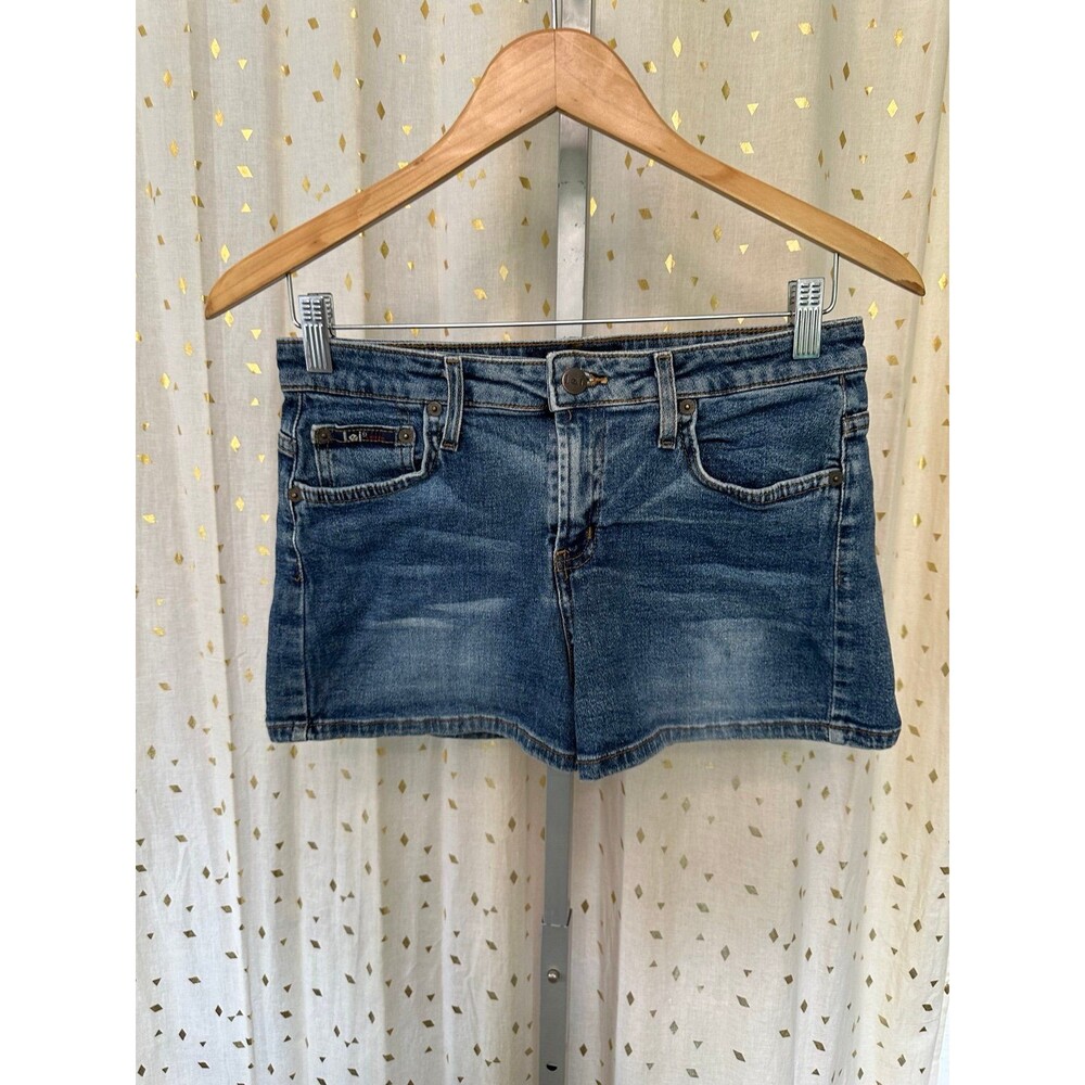 L.E.I. Life Energy Intelligence Juniors Style #11X688Q Stretch Denim Shorts 11